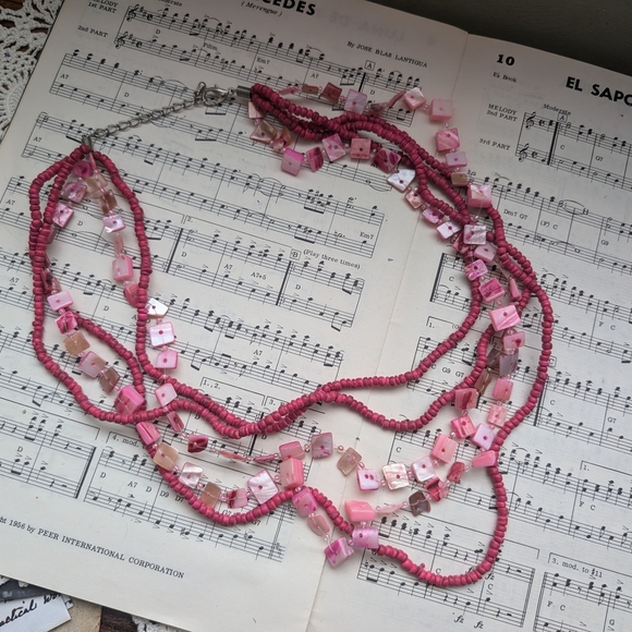 Pink Beaded Necklace - Picture 1 of 8